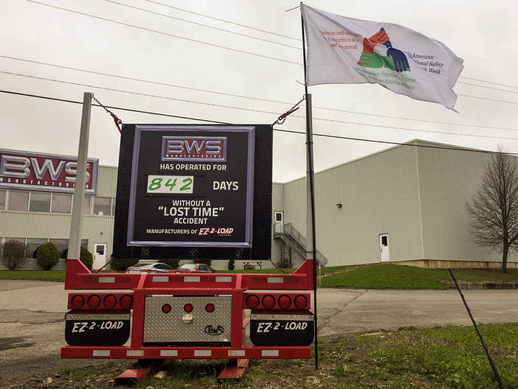 NAOSH, flag, safety